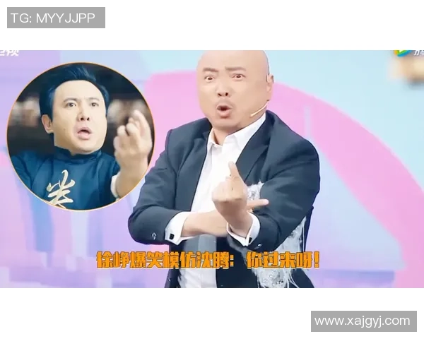 搞笑模仿足球明星摔倒瞬间引发全场爆笑的趣味视频合集